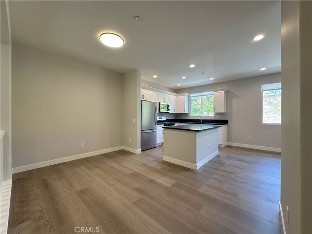 2252 Schlaepfer, Fullerton, CA 92833
