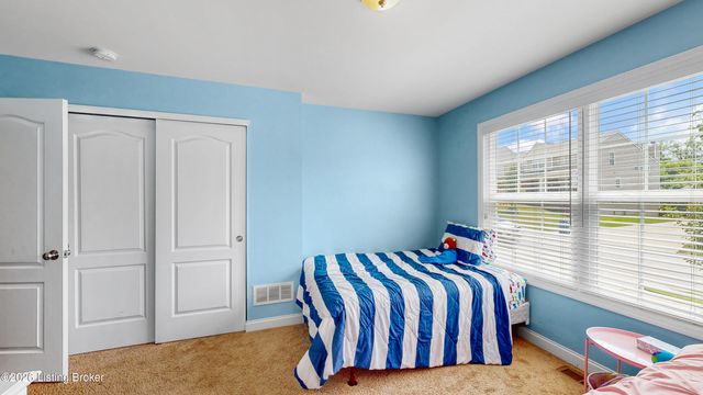17108 Creek Vista Ct, Louisville, KY 40245