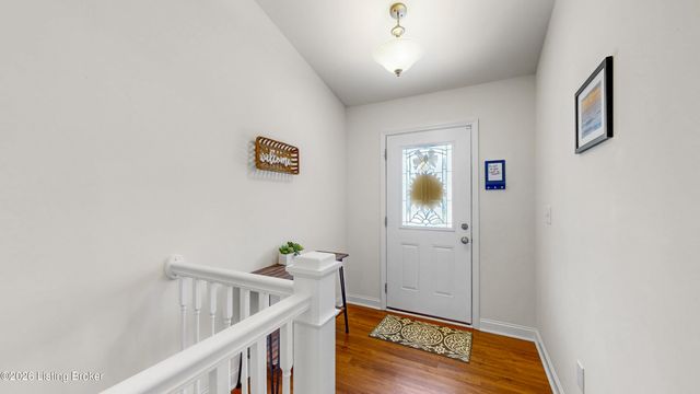 17108 Creek Vista Ct, Louisville, KY 40245