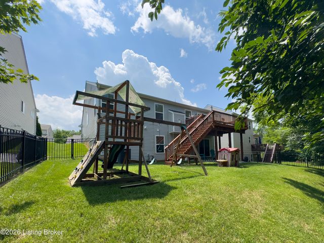 17108 Creek Vista Ct, Louisville, KY 40245
