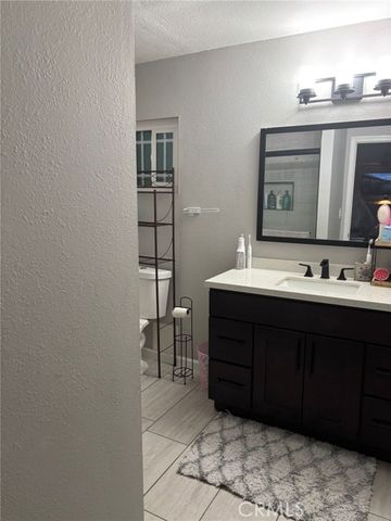 6995 Summit Valley Road, Hesperia, CA 92345