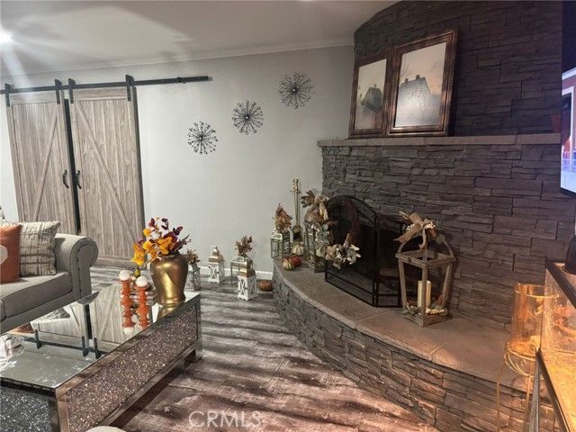 6995 Summit Valley Road, Hesperia, CA 92345