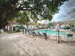 7801 Shoal Creek BLVD 246, Austin, TX 78757