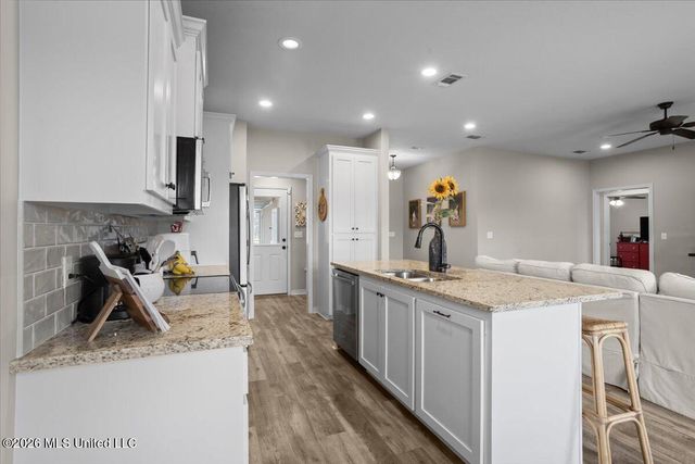 68 Bates Avenue, Purvis, MS 39475