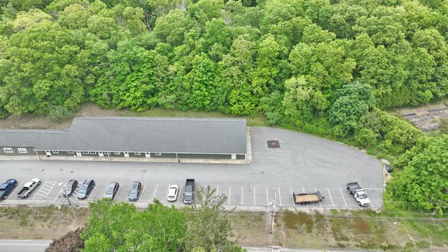 627 Route 82, Montville, CT 06370