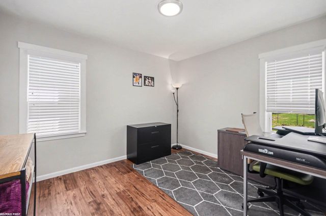 21910 Stephens Road, St Clair Shores, MI 48080