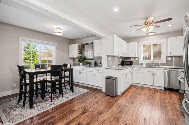 21910 Stephens Road, St Clair Shores, MI 48080