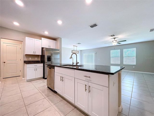 6822 KING CREEK DRIVE, Sun City Center, FL 33573