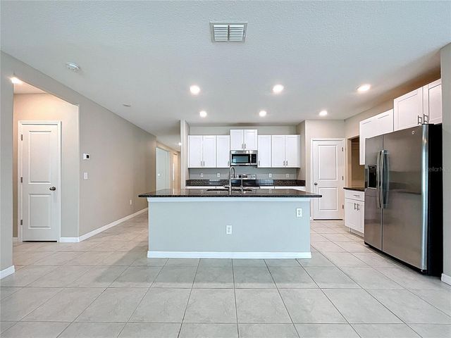 6822 KING CREEK DRIVE, Sun City Center, FL 33573