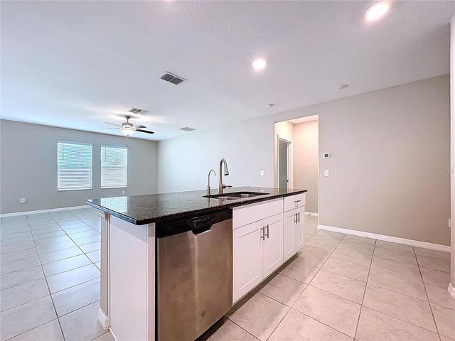 6822 KING CREEK DRIVE, Sun City Center, FL 33573