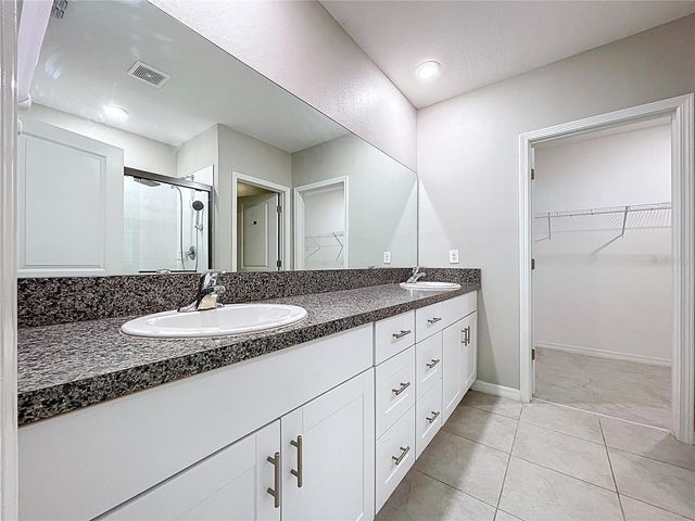 6822 KING CREEK DRIVE, Sun City Center, FL 33573