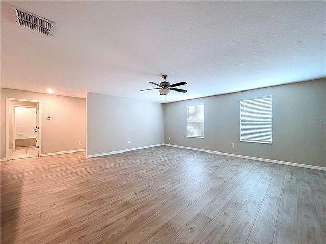 6822 KING CREEK DRIVE, Sun City Center, FL 33573