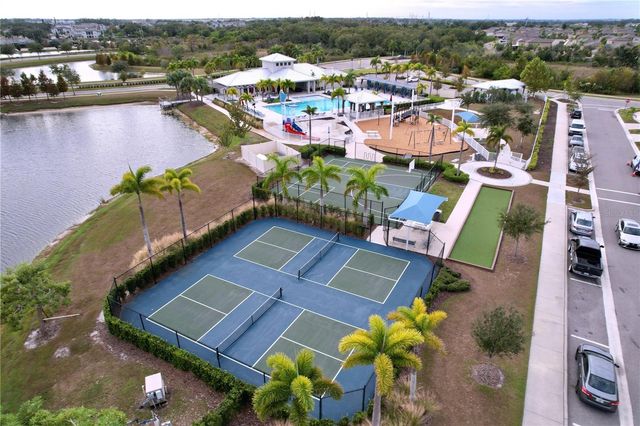 6822 KING CREEK DRIVE, Sun City Center, FL 33573