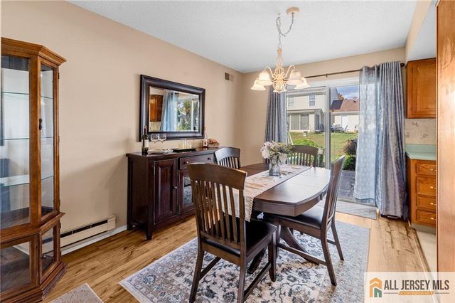 376 Stirling Drive 376A, Monroe, NJ 08831