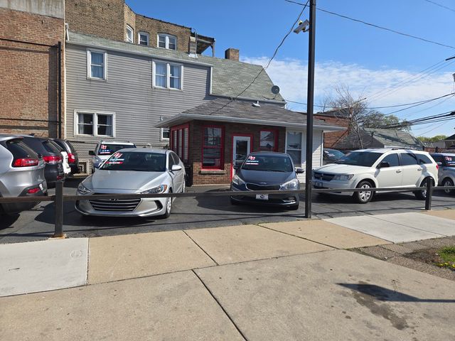 2035 N Cicero Avenue, Chicago, IL 60639