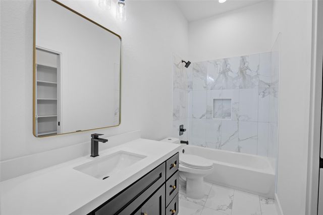 3923 Forbesbury Drive, Houston, TX 77084