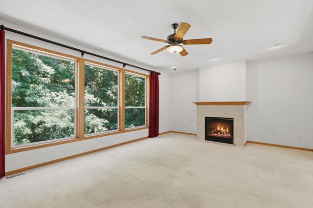 9142 Woodland Drive, Saint Bonifacius, MN 55375