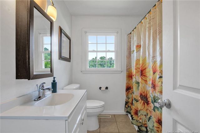 1923 McGougan Road, Fayetteville, NC 28303