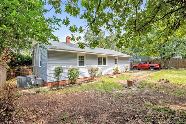 1923 McGougan Road, Fayetteville, NC 28303
