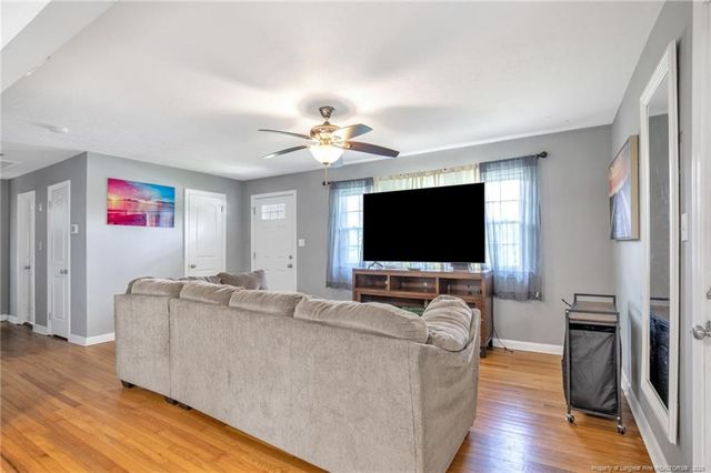 1923 McGougan Road, Fayetteville, NC 28303