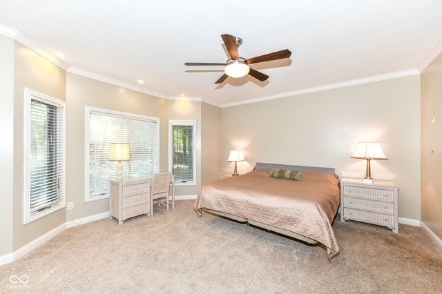 5276 Oakbrook Drive, Plainfield, IN 46168