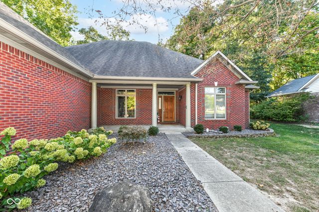 5276 Oakbrook Drive, Plainfield, IN 46168