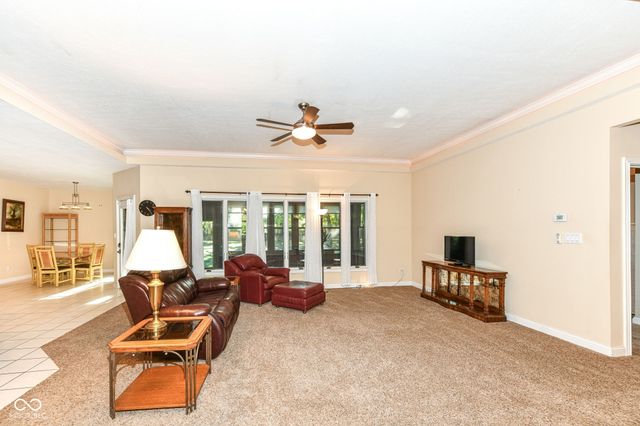 5276 Oakbrook Drive, Plainfield, IN 46168