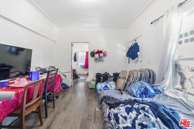 1363 E 49th Street, Los Angeles, CA 90011