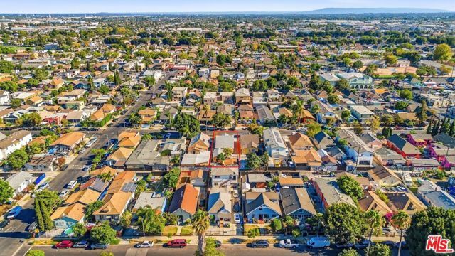 1363 E 49th Street, Los Angeles, CA 90011