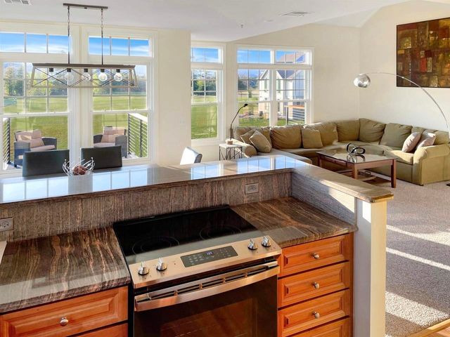 55 Lafayette Road 2, Thornton, NH 03285