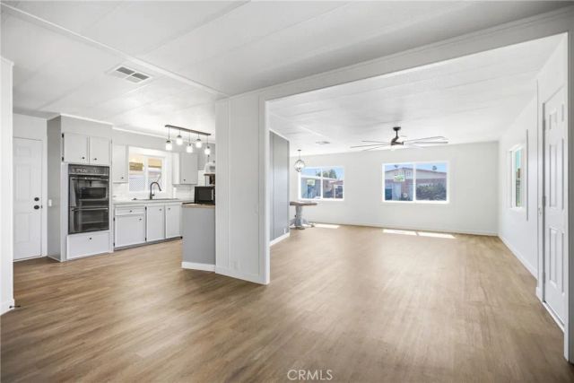601 N Kirby 199, Hemet, CA 92545