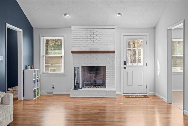 204 Green Ridge Dr, Moore, SC 29369