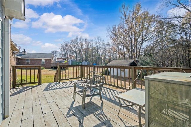 204 Green Ridge Dr, Moore, SC 29369