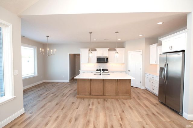 3328 Langford Way, West Lafayette, IN 47906