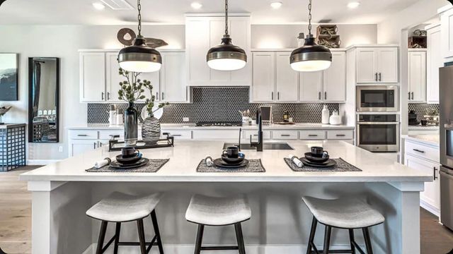 9206 Chapman Valley Drive, Cypress, TX 77433