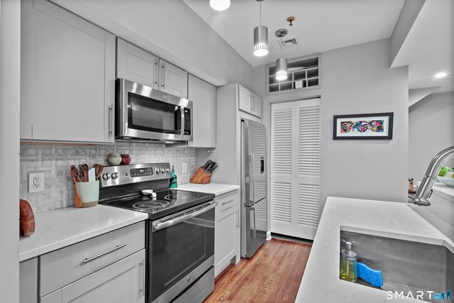 126 Washington Street APT 304, Norwalk, CT 06854