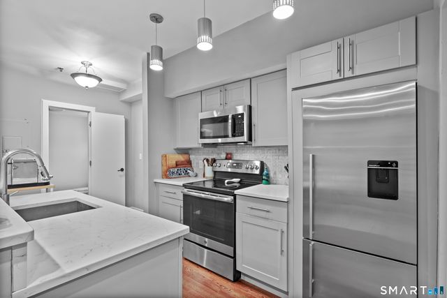 126 Washington Street APT 304, Norwalk, CT 06854