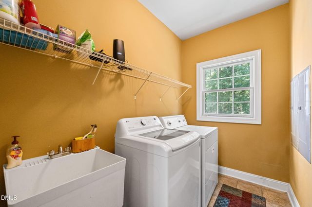 3309 Avent Ferry Road, New Hill, NC 27562