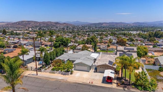 8028 Shantung Dr, Santee, CA 92071