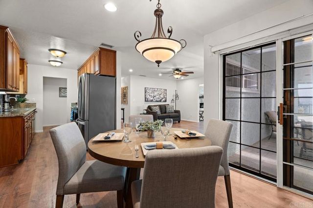 8028 Shantung Dr, Santee, CA 92071