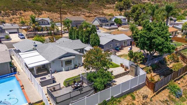 8028 Shantung Dr, Santee, CA 92071