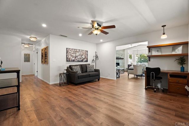 8028 Shantung Dr, Santee, CA 92071