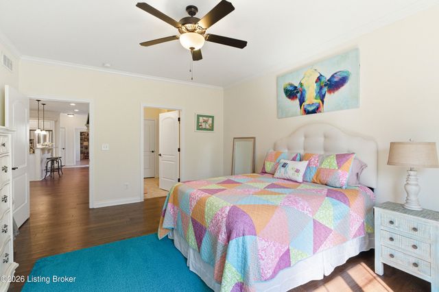 1016 Classic Way, Louisville, KY 40245