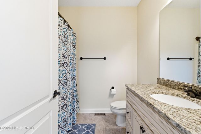 1016 Classic Way, Louisville, KY 40245