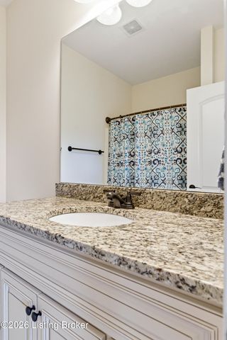 1016 Classic Way, Louisville, KY 40245