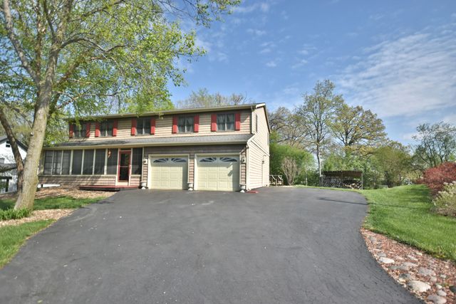 6N264 Weber Drive, St. Charles, IL 60174
