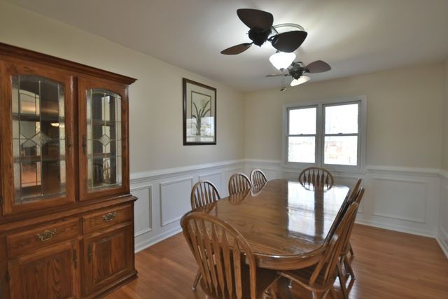 6N264 Weber Drive, St. Charles, IL 60174