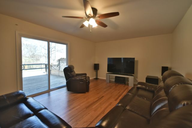 6N264 Weber Drive, St. Charles, IL 60174