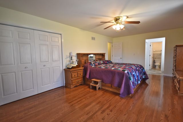 6N264 Weber Drive, St. Charles, IL 60174
