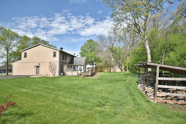6N264 Weber Drive, St. Charles, IL 60174